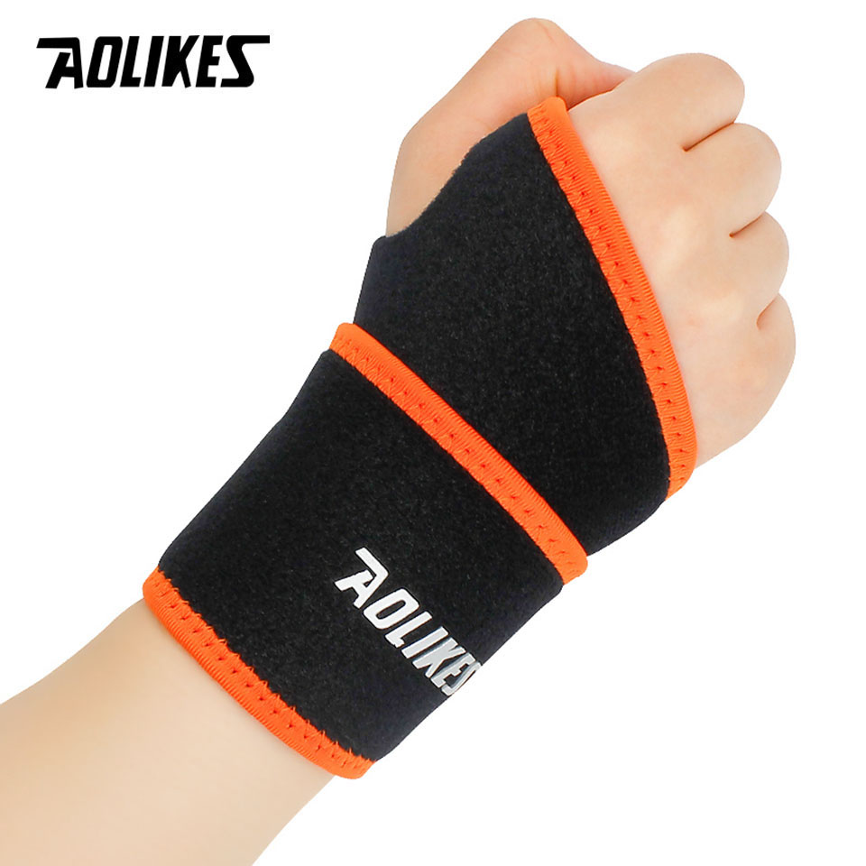 AOLIKES 1 PC Wrist Brace Suppo - Wrist Wraps Weightlifting Support recension och pris